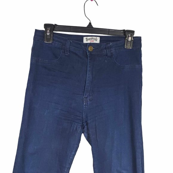 Swank A Posh size Large Blue Stretchy Jeans - Picture 5 of 8